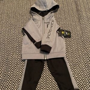 New 2-Piece Body Glove Set 6-9 Months